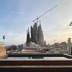 Apartment Enjoybcn Gaudi, Barcelona